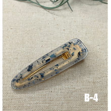 Load image into Gallery viewer, SPECKELED Hair Clips Resin Hair Barrettes Alligator Hair Clips