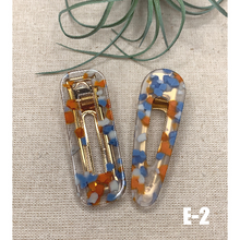 Load image into Gallery viewer, 2 Pcs Barrette Acrylic Resin Hair Clips Geometric Alligator Hair Barrettes
