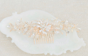 Gold wedding comb with pearls and rhinestones